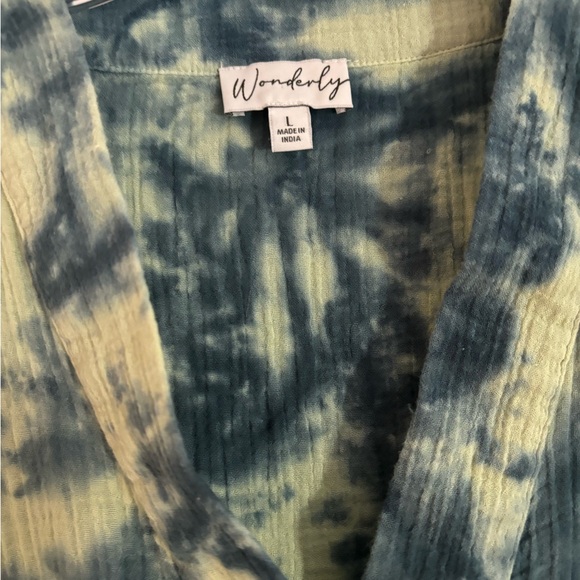 Wonderly Tie-Dye Ribbed V-Neck Top in Teal and Olive - Picture 3 of 6
